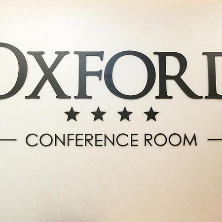 Oxford Hotel ติรานา ภายนอก รูปภาพ